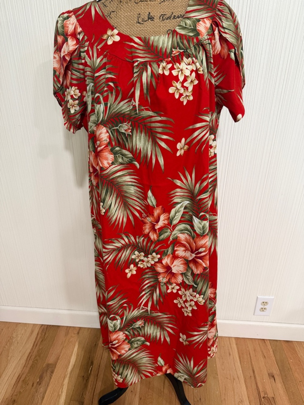 Vintage Puanani Hawaiian Tropical Floral Maxi Dress/ Muumuu Made in Hawaii